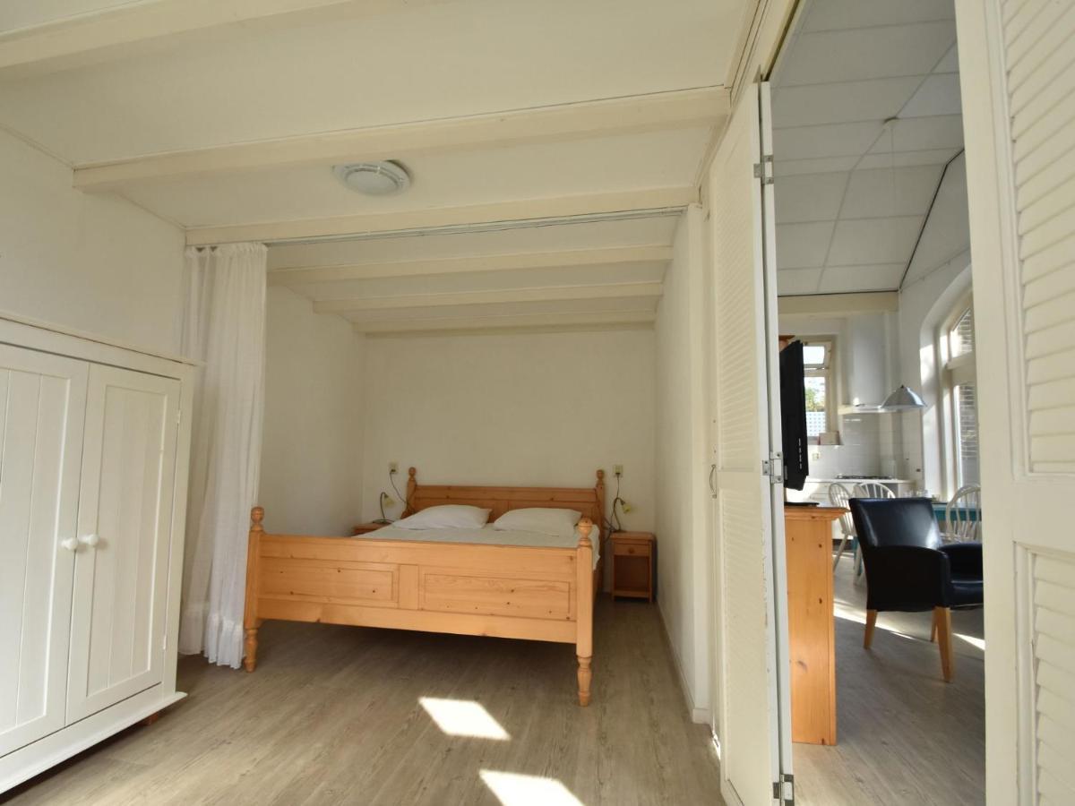 Quaint Holiday Home In Bergen Aan Zee Near Sea المظهر الخارجي الصورة