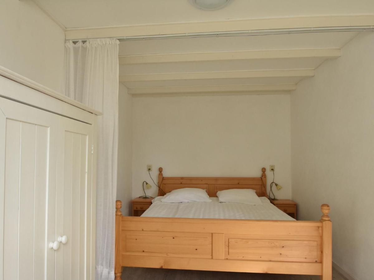 Quaint Holiday Home In Bergen Aan Zee Near Sea المظهر الخارجي الصورة